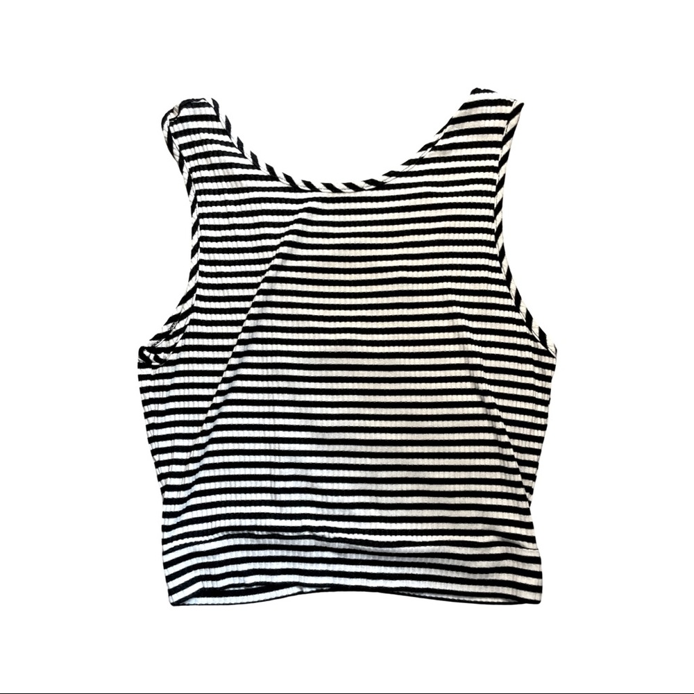 Black and white rubbed crop top with cut out back